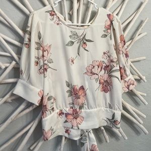 Meraki womens top Soft white/ Floral 3/4 sleeve